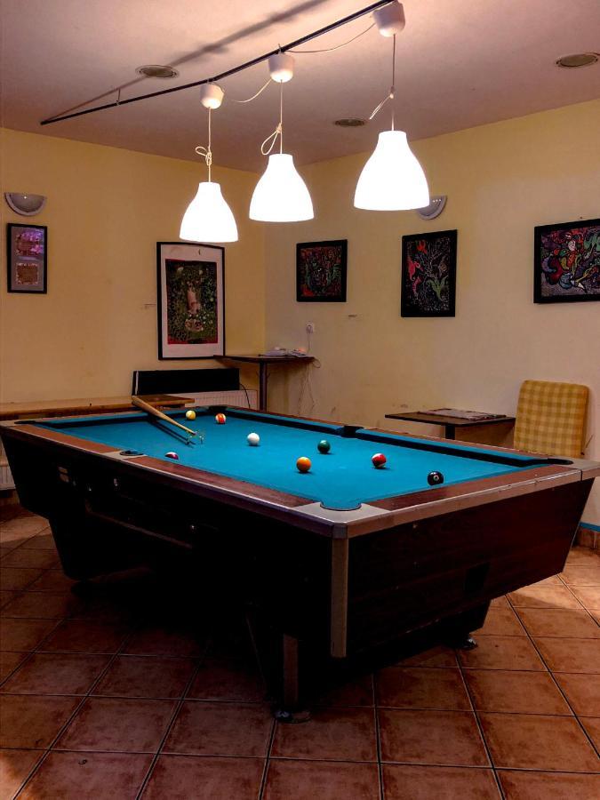 Whole Basement Former Pub3 For Bachelor / Bachelorette Party Budapest Exterior foto